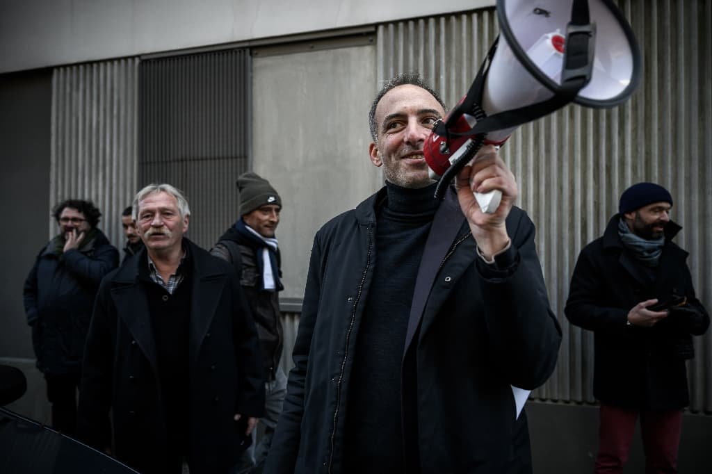 Européennes: José Bové exhorte socialistes et Verts à faire liste commune