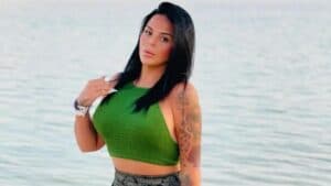 Sarah Fraisou en couple ? Elle met les choses au clair