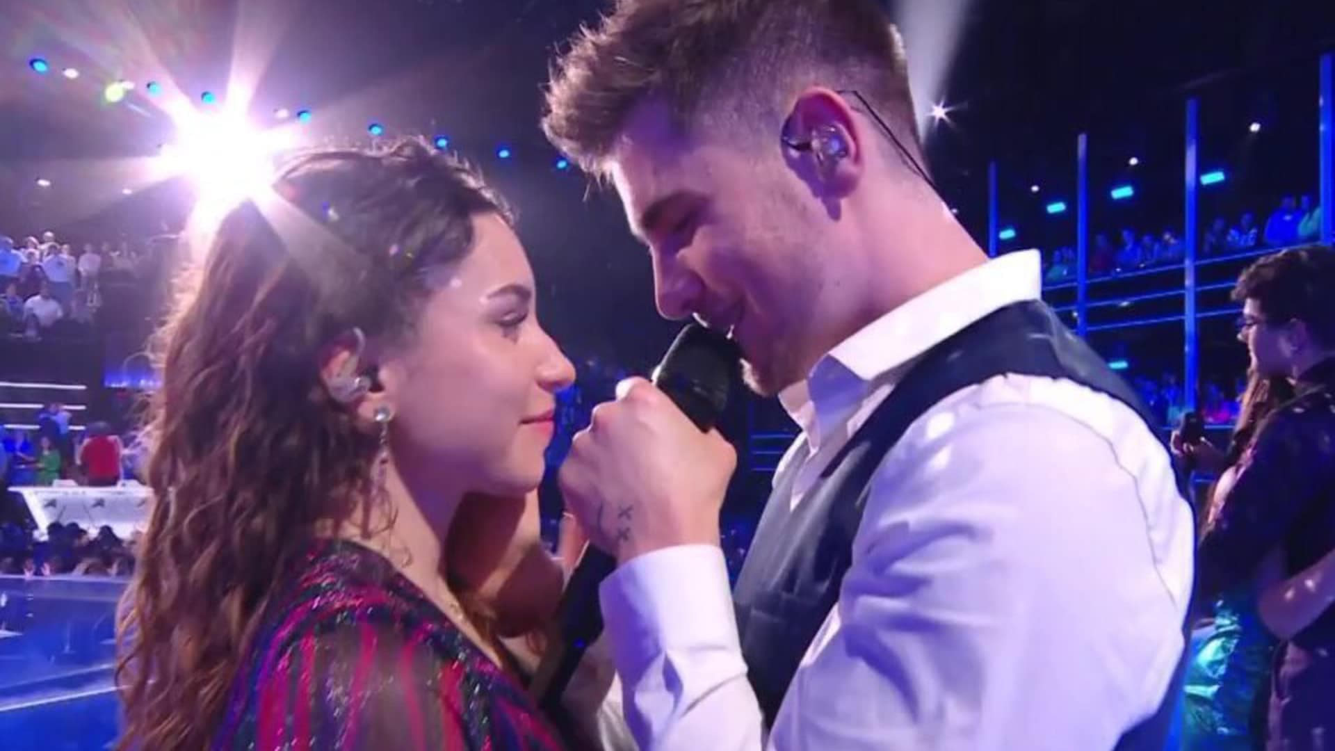 « Des hauts et des bas » : Julien (Star Academy) séparé de sa petite amie Amélie depuis la fin de l’aventure ? Il sort du silence !