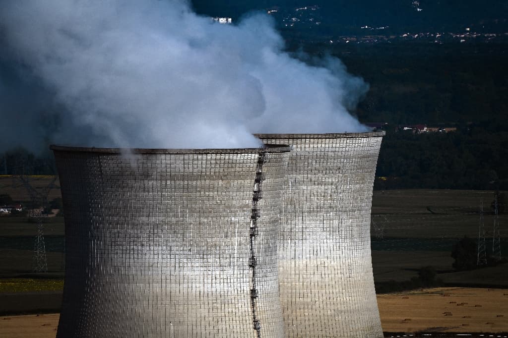 Sûreté nucléaire: un projet de réforme contesté passe au filtre du Sénat