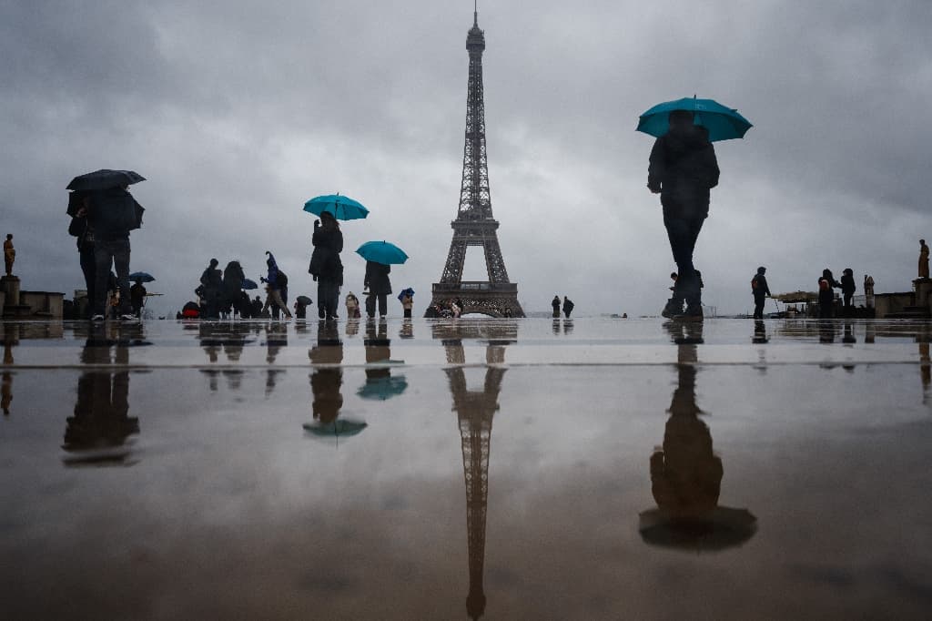 Fin de la grève à la tour Eiffel, rouverte ce dimanche après six jours de fermeture