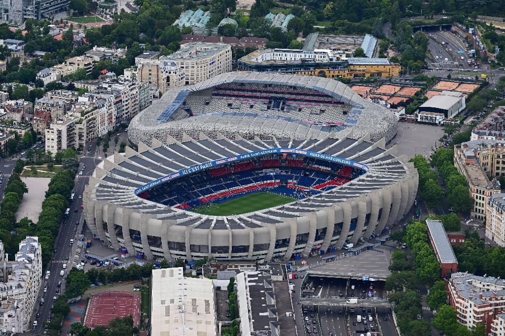 Le Parc des Princes n’est pas à vendre, réaffirme le Conseil de Paris