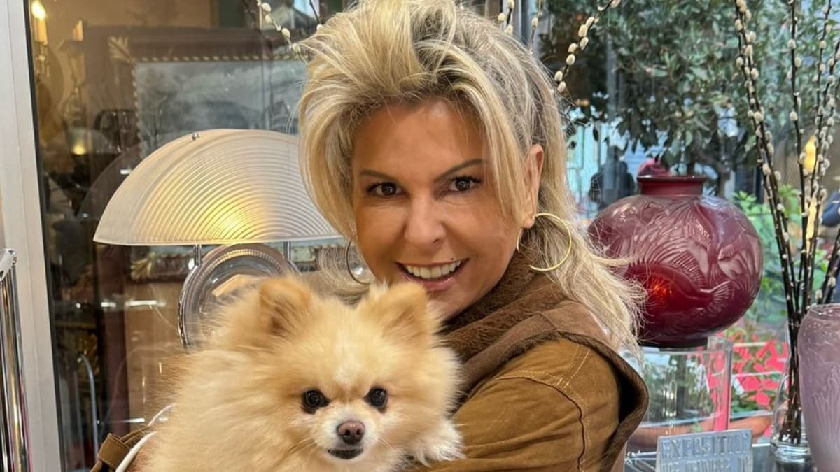Caroline Margeridon accro au botox ? « Il faut vivre avec notre temps »