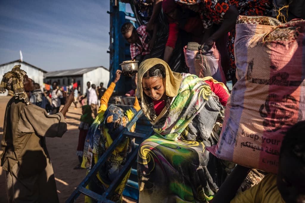 Dans des camps surchargés au Soudan du Sud, l’attente des réfugiés soudanais ayant fui les combats
