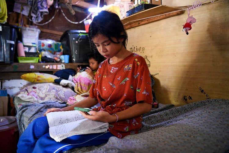 Aux Philippines, des bidonvilles surchauffés remplacent l'école