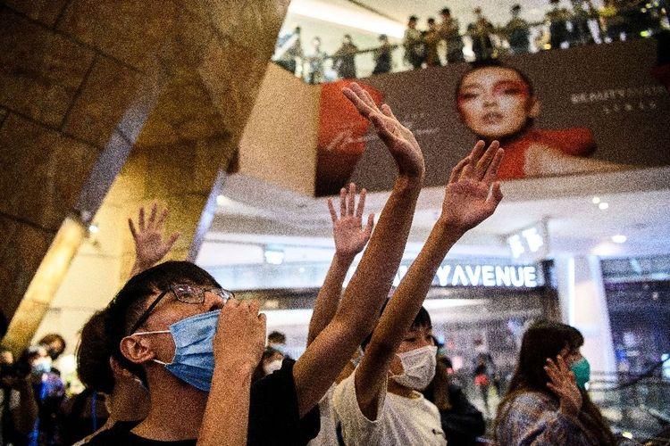 Un chant prodémocratie interdit à Hong Kong, une première depuis la rétrocession