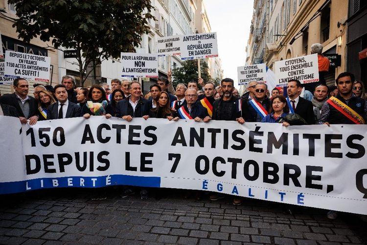 Des "assises" contre la "déferlante" de l'antisémitisme en France
