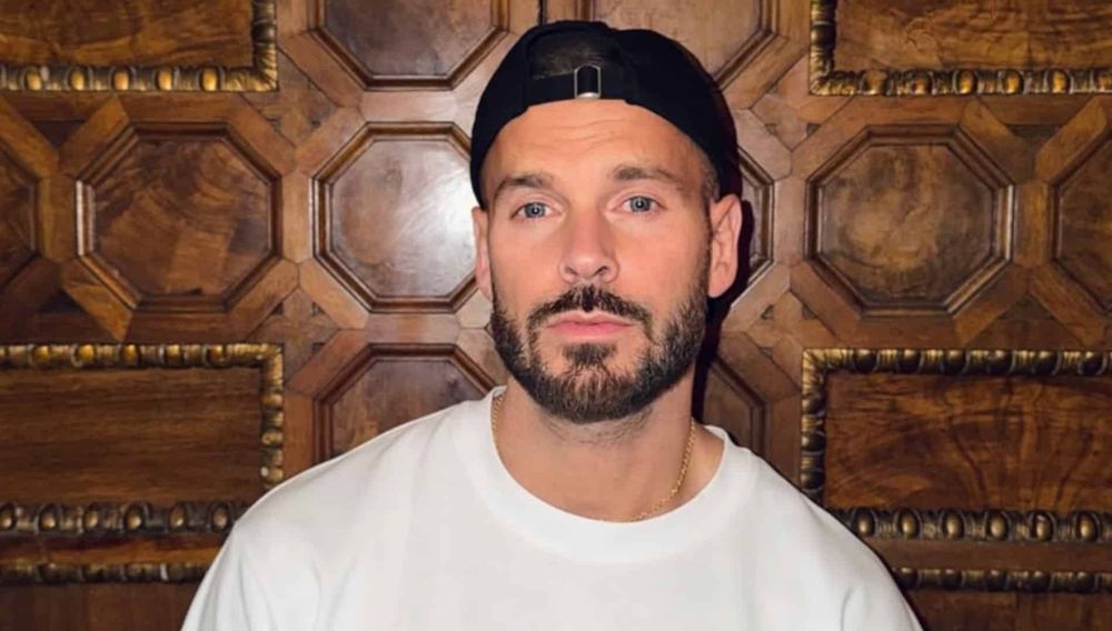 As if I was the one deciding the weather: M. Pokora responds to Internet users after the controversy!