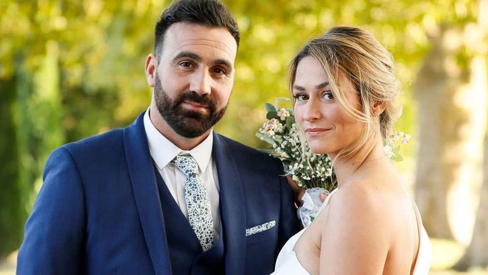 Laure και Matthieu (MAPR 5): απαντά στις επικρίσεις του πρώην συντρόφου της, το διαζύγιό τους μετατρέπεται σε ξεκαθάρισμα λογαριασμών